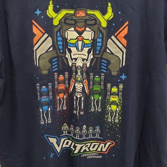 Voltron Legendary Defender Mens T-shirt NWOT Size Large - Picture 3 of 6